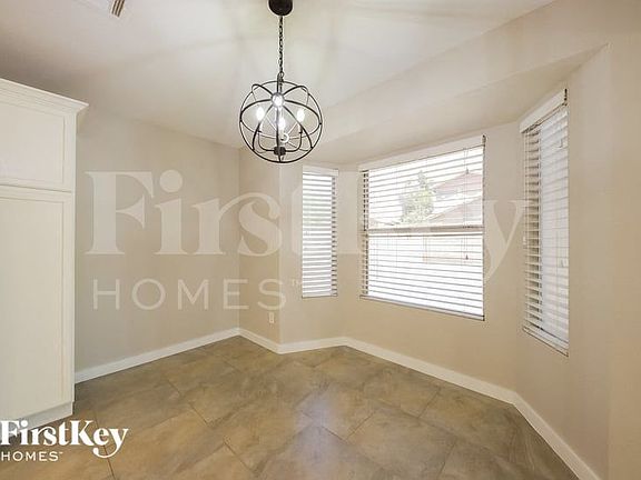 5th image of 3022 E Brookwood Ct