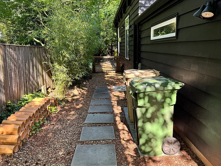16546 Bonaire Ave — Photo 35
