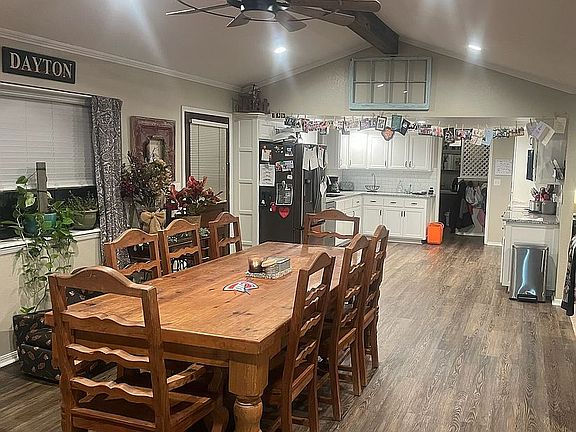 5th image of 309 N Pioneer Rd