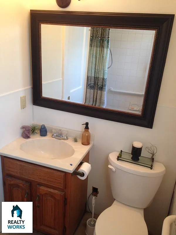 3928 South 52nd Street — Photo 3