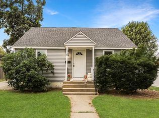 251 Edendale St, Springfield, MA 01104