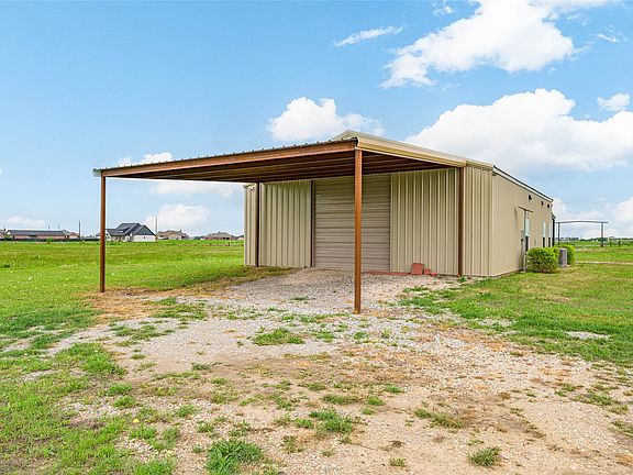 5th image of 435 County Road 4875