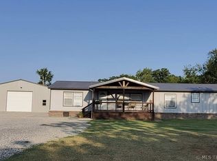 824 Stephens Rd, Eufaula, OK 74432