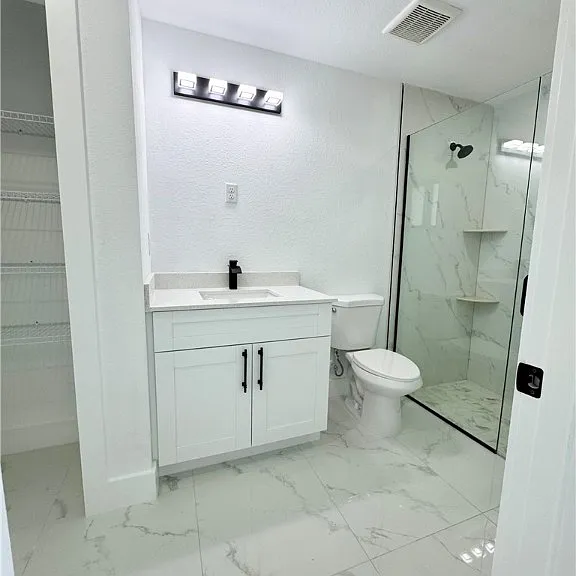 670 Chemstrand St E — Photo 21