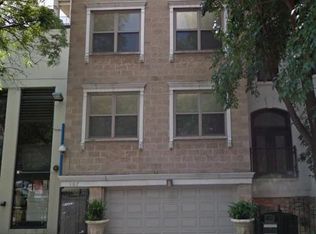 107 W Elm St #2, Chicago, IL 60610