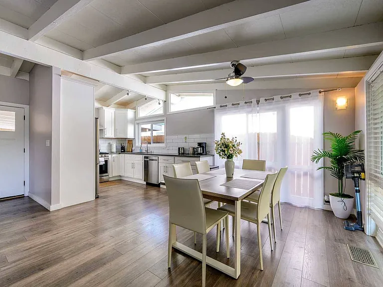 3410 Pepper Tree Ln — Photo 15
