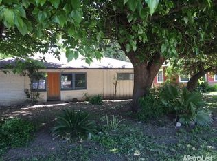 434 East St, Modesto, CA 95351