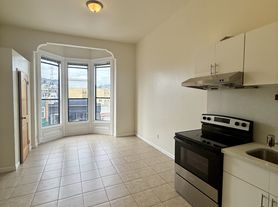 2315 Mission Street - 202