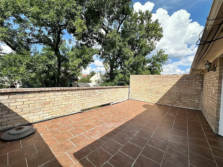 2514 Nantucket Dr #C — Photo 29