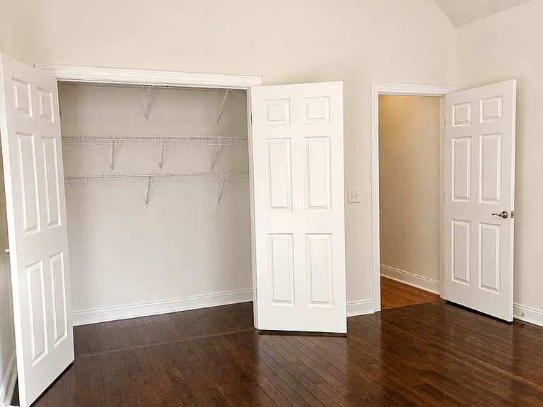 6102 Northshore Dr — Photo 15