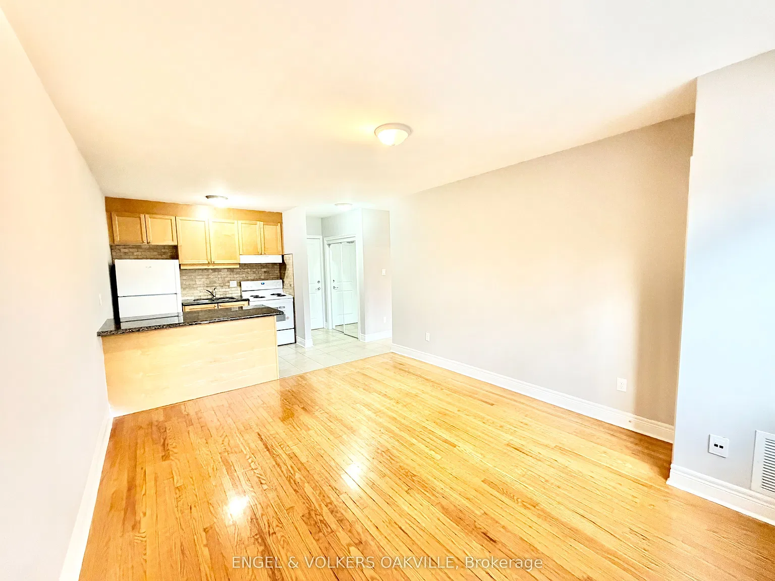 1 bed, $1,700 — Photo 3