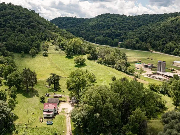 1791 Creamry Rd, La Crescent, MN 55947