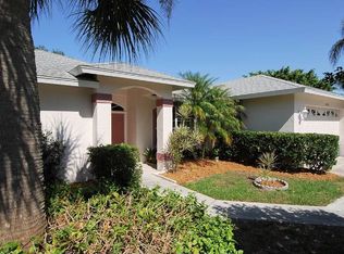 4890 Wilde Pointe Dr, Sarasota, FL 34233