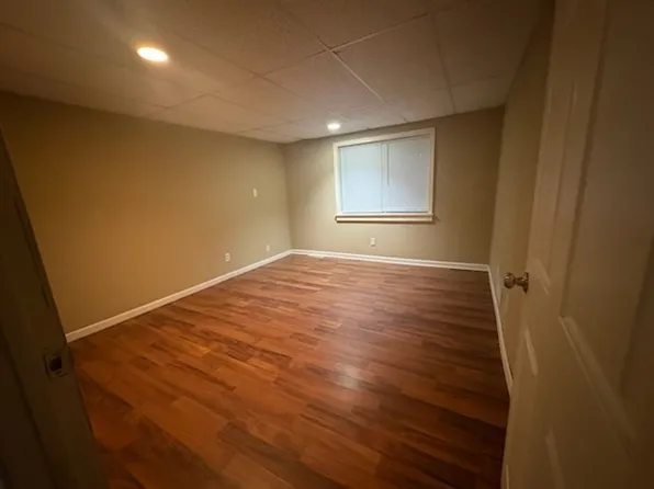 1040 Main St, Onalaska, WI 54650