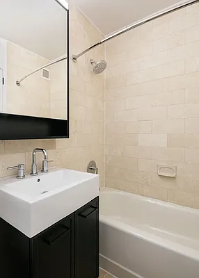 Rented by Pinnacle City Living | media 28