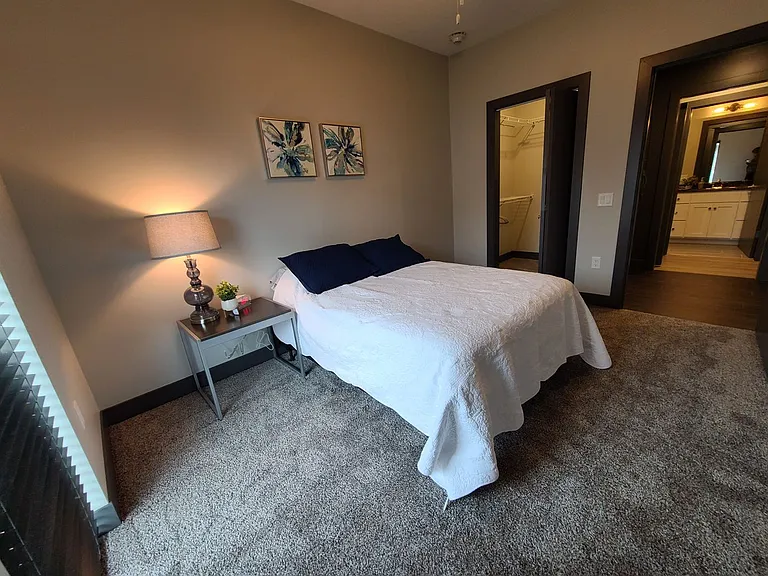 520 Neil — Photo 25