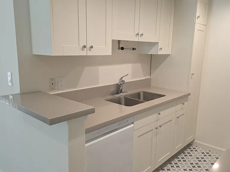 4220 Arch Dr #1 — Photo 7