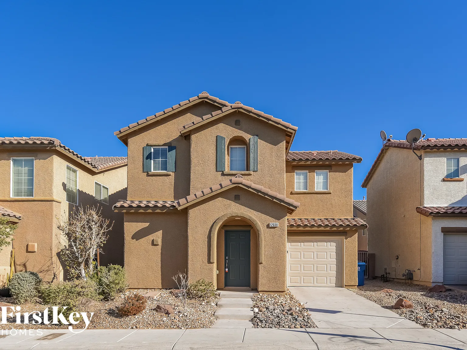 3 bed, 2.5 bath, 1650 sqft, $1,820 — Photo 3