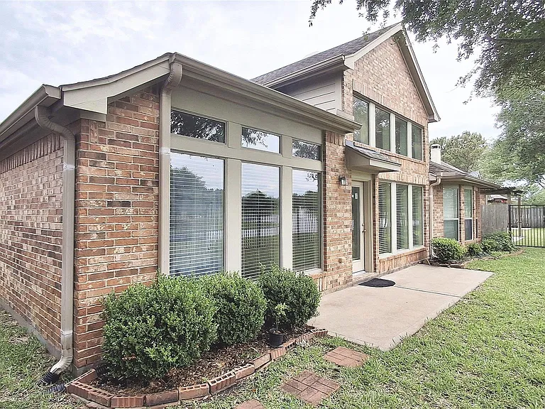 10615 Cortland Ridge Ln — Photo 39