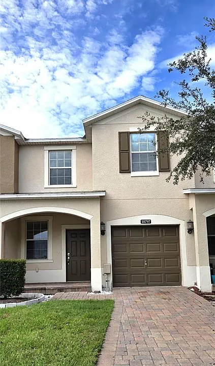 10797 Savannah Landing Cir