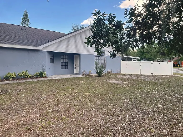 10114 Allenwood Dr — Photo 6
