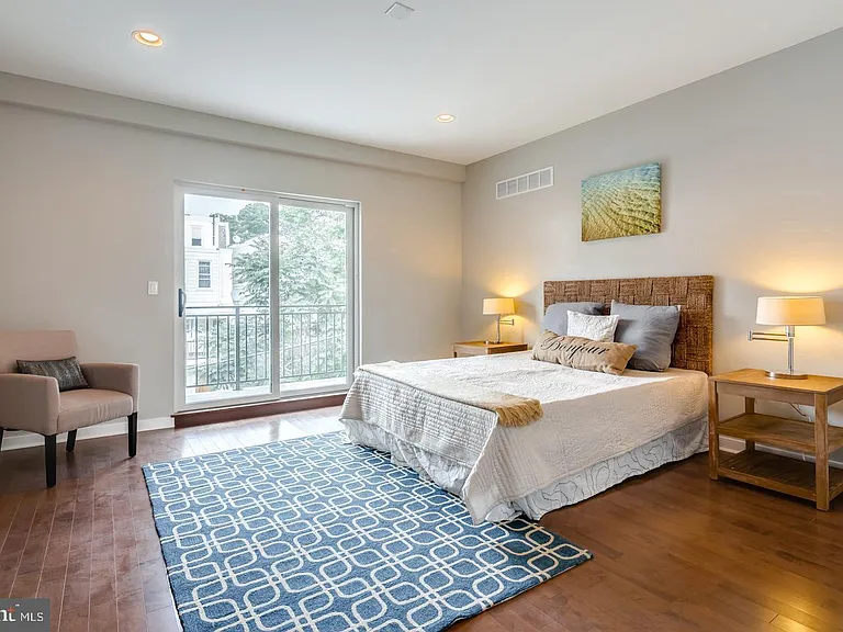 3832 Manor St — Photo 14