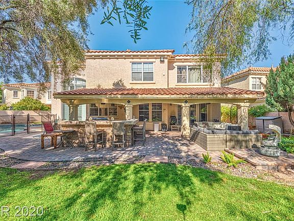 2nd image of 1413 Splendido Dr
