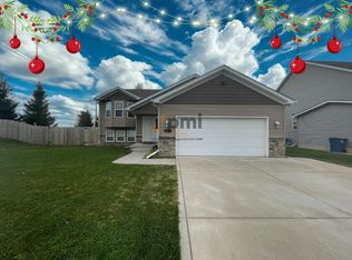 10880 Mississippi St, Crown Point, IN 46307