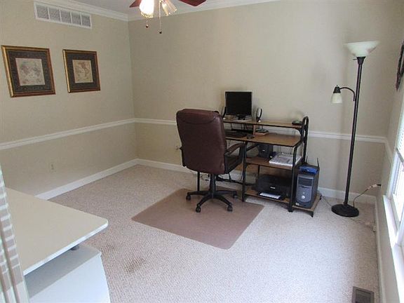 4th image of 1357 Corona Dr