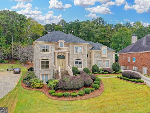 2nd image of 3619 Trinity Pl