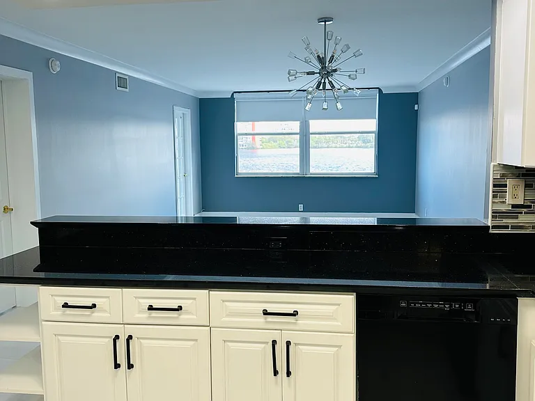 1170 NE 191st St #26-A — Photo 12