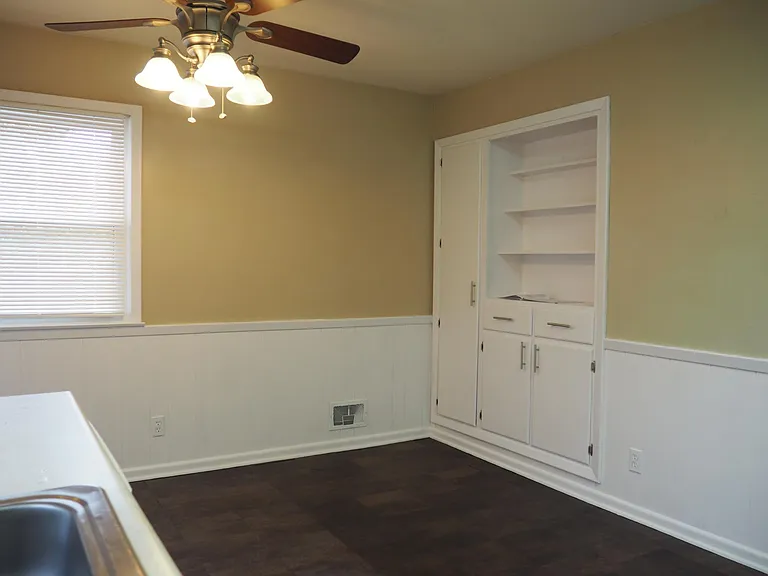Dining Room & Kitchen Storage