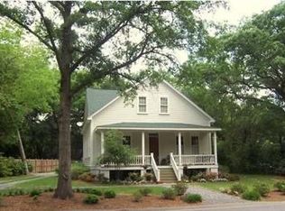 115 W Richland St, Summerville, SC 29483