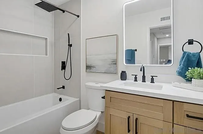 7415 Bovet Way — Photo 17