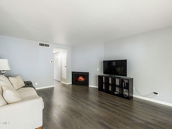 5th image of 3710 Summershore Ln