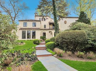 301 Overlook Rd, New Rochelle, NY 10804