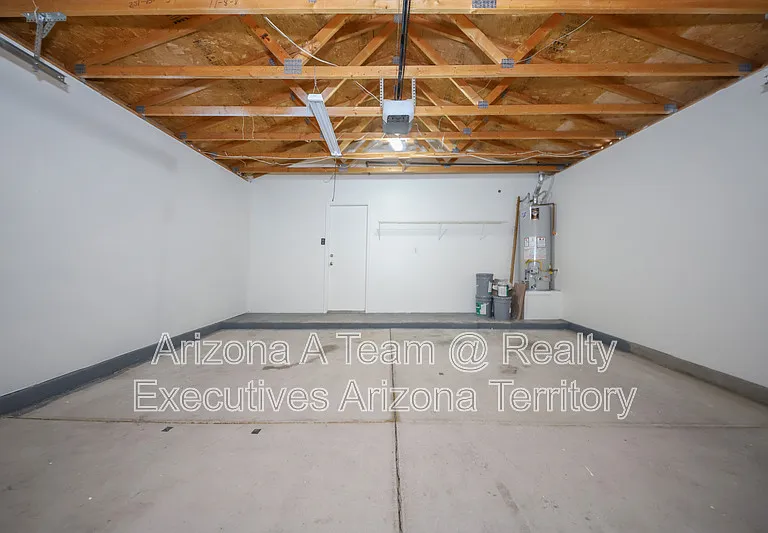 8873 E Rose Tree St — Photo 23