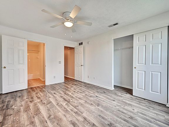 5th image of 18 Highland Meadows Cir Suite 6