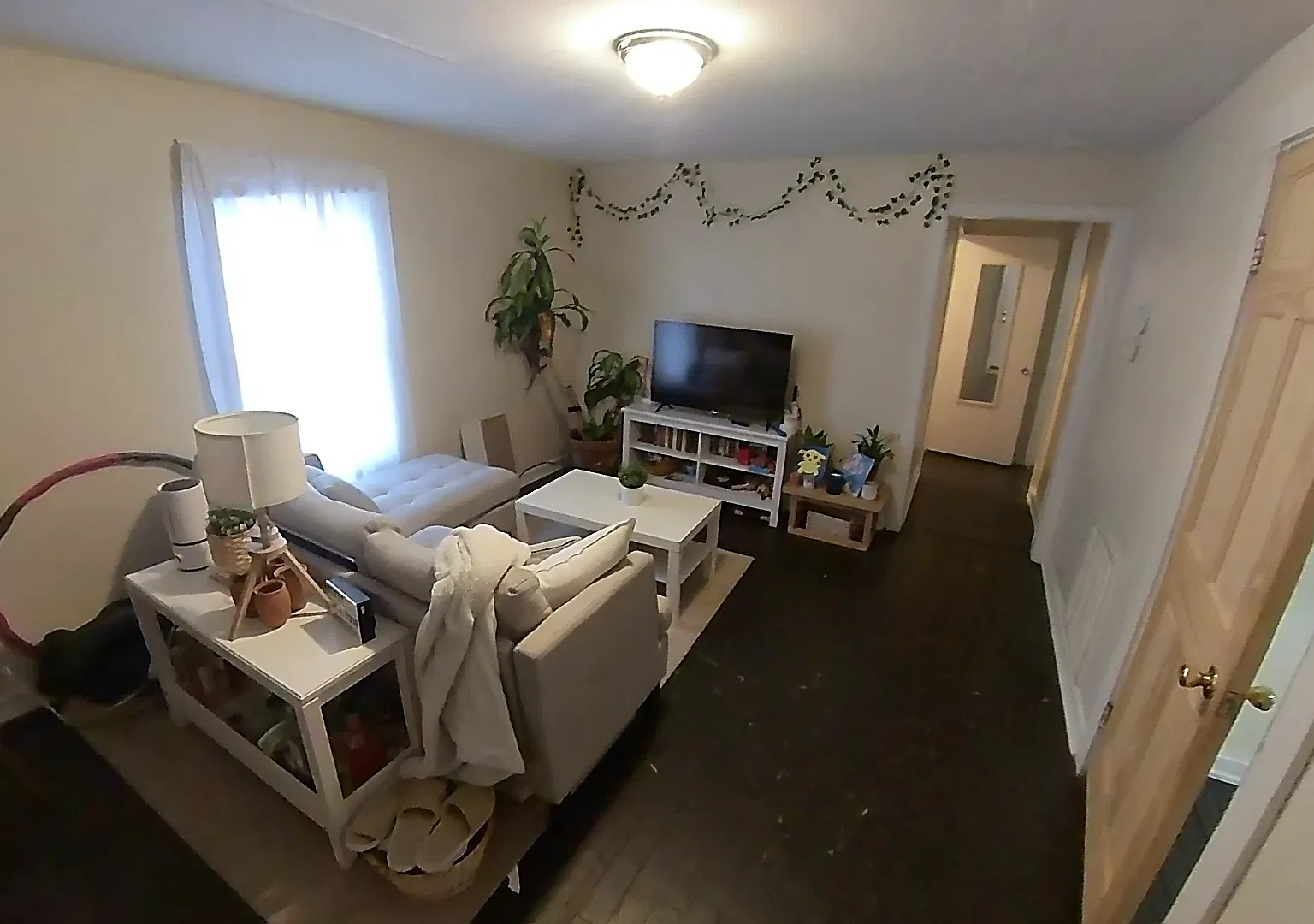 3 bed, $2,100 — Photo 2