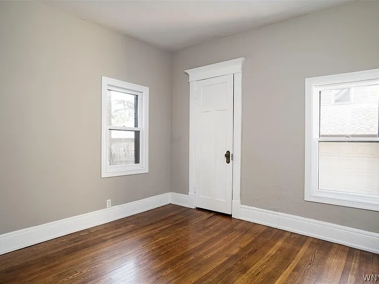 825 Forest Ave #1 — Photo 12
