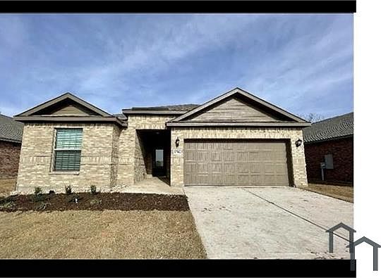 1st image of 1706 Sandalwood Way