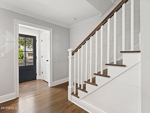 2nd image of 28 Lennox Avenue