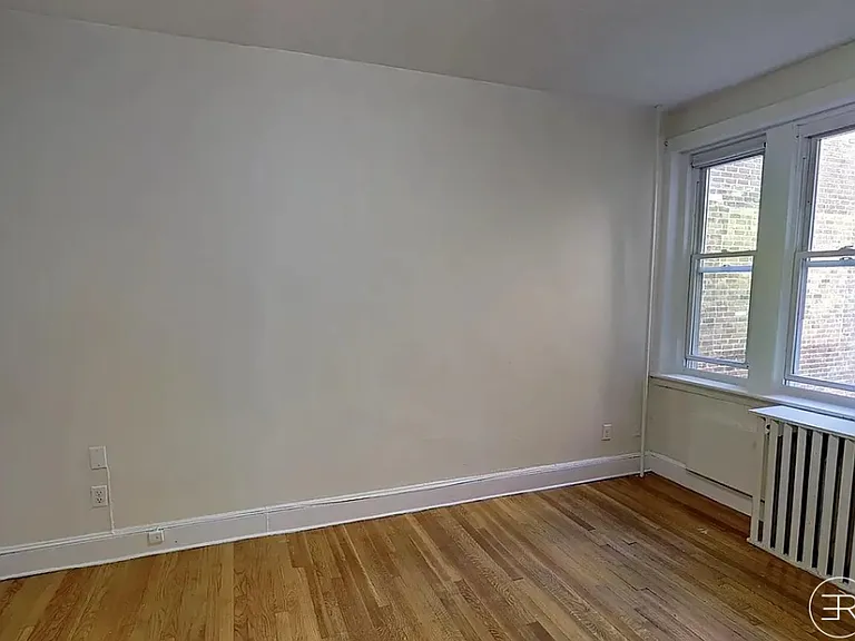 1572 Beacon St #1 — Photo 3