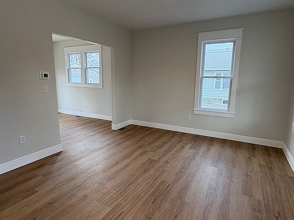 3rd image of 161 Horseheads Blvd