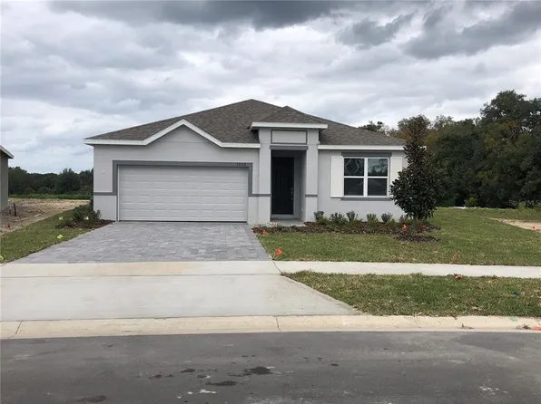 1226 Atlantic Ave, Fruitland Park, FL 34731
