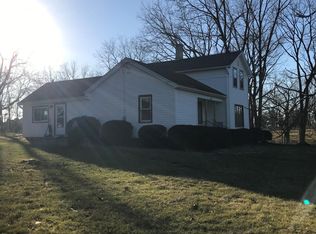 17705 Old Yorkville Rd, Union Grove, WI 53182