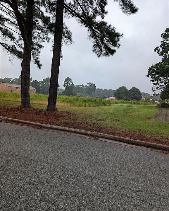 1st image of 1055 Big Bethel Rd