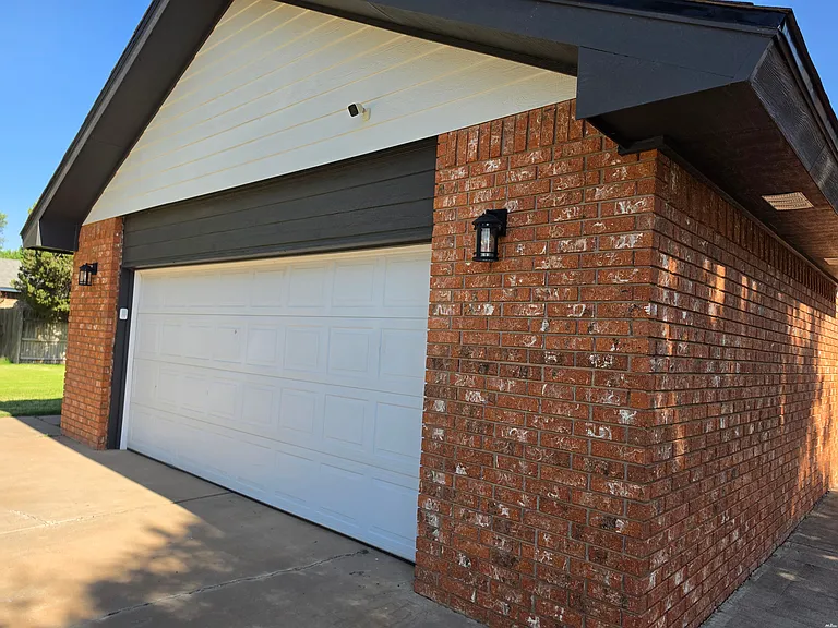 3720 Ray Hardy Dr — Photo 22
