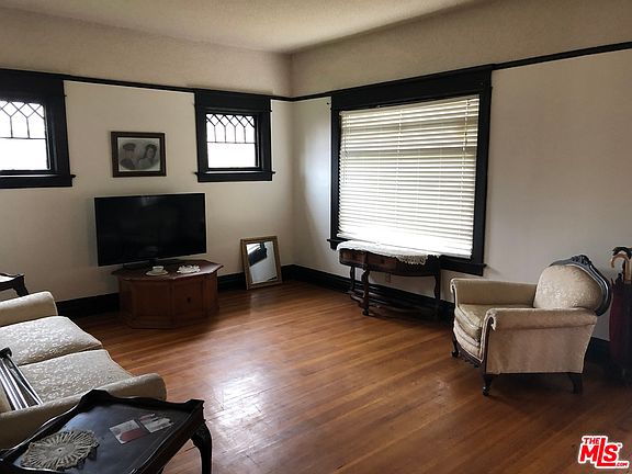 5th image of 3006 S Harvard Blvd