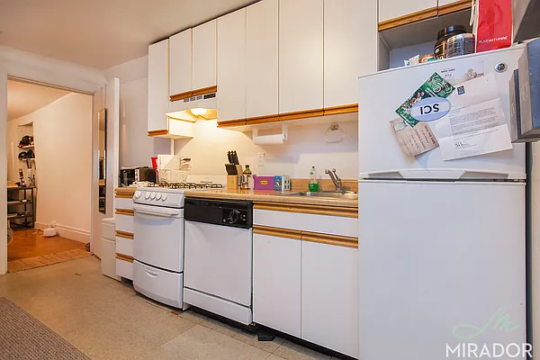 Rented by Mirador Real Estate | media 13